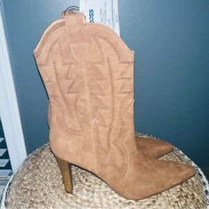 Indigo Rd Western Style Women's Boots